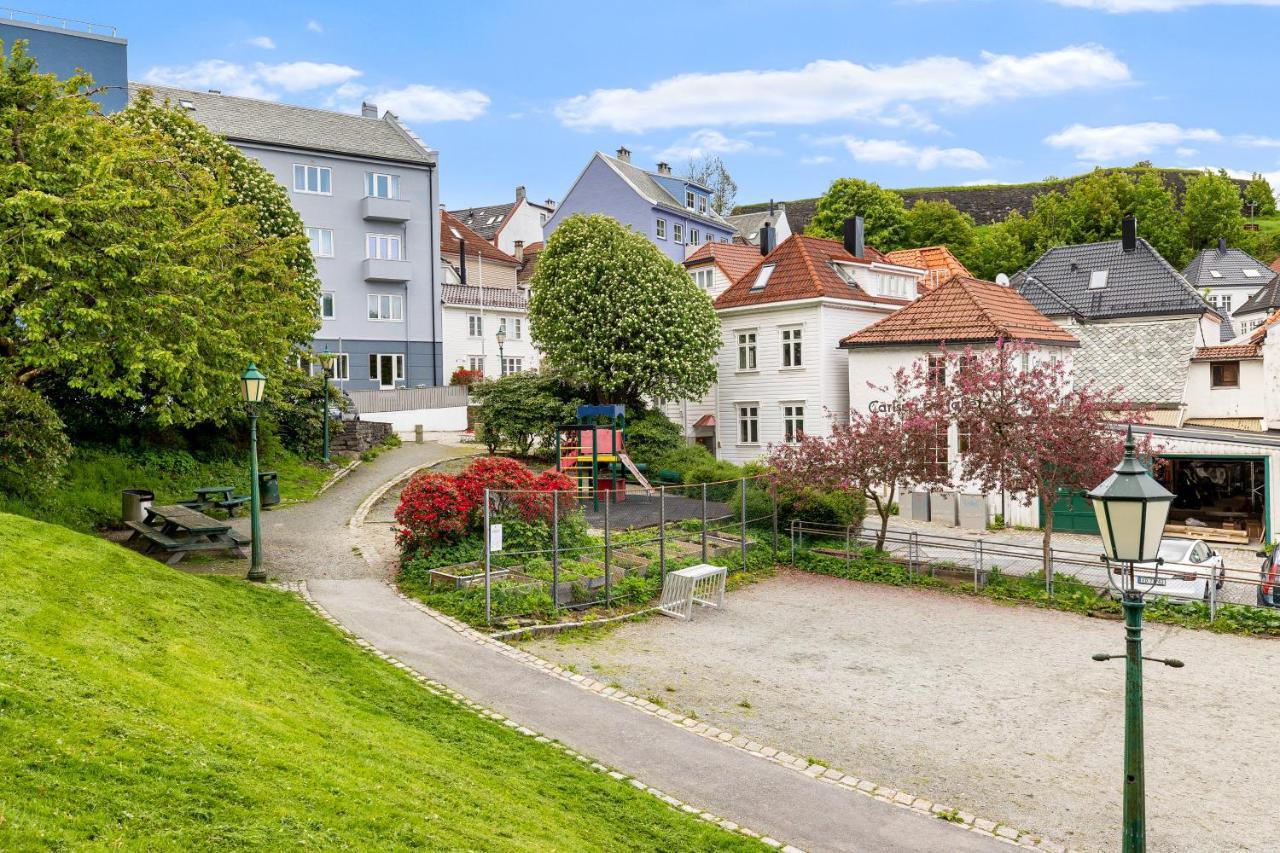 Modern Penthouse With A View - Behind Bryggen Appartement Bergen Buitenkant foto