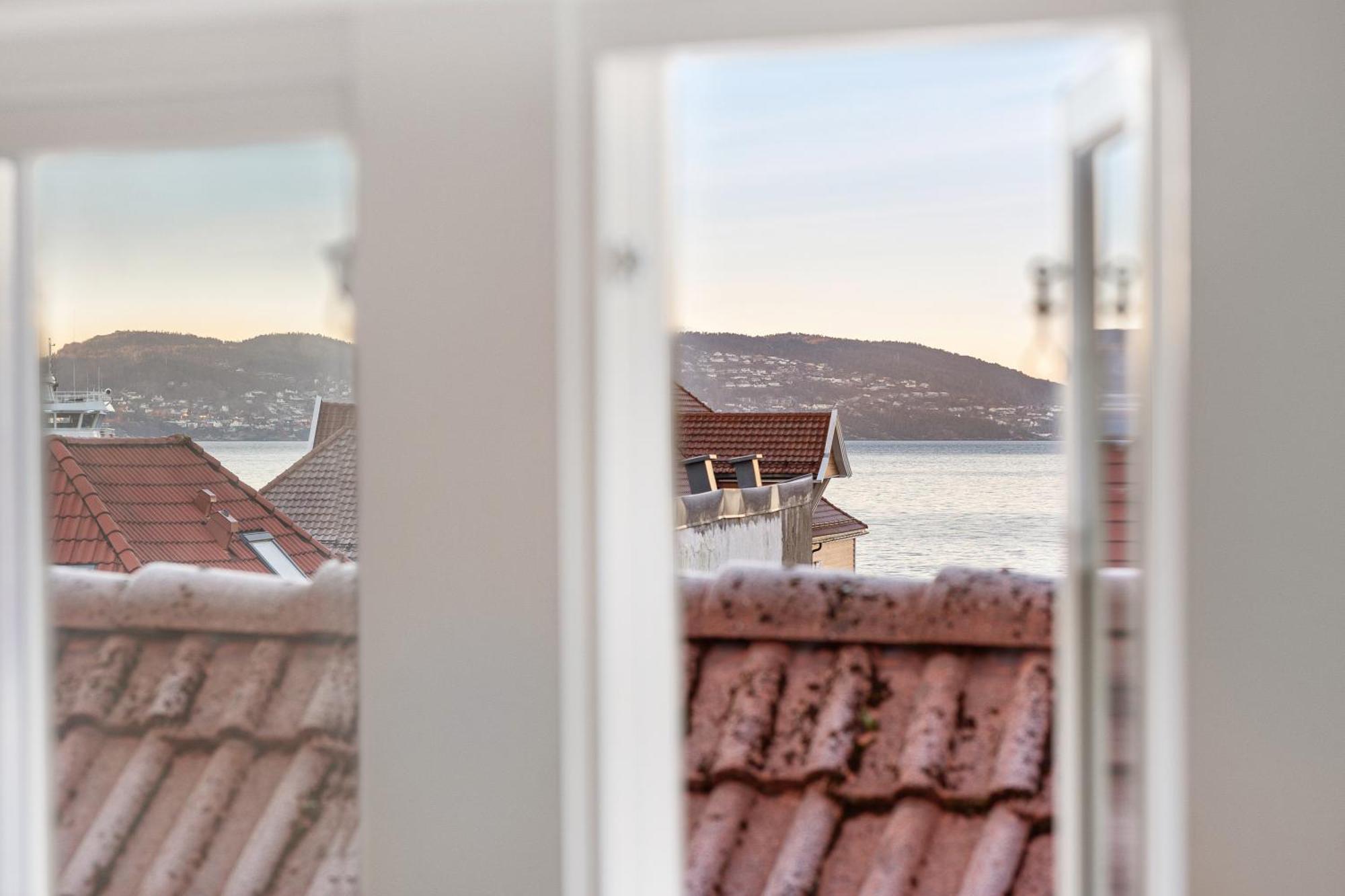 Modern Penthouse With A View - Behind Bryggen Appartement Bergen Buitenkant foto